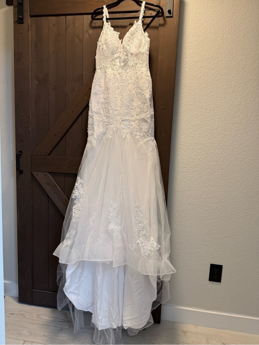NWT Mermaid Style Wedding Gown